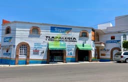Casa con uso de suelo en Corregidora, Querétaro