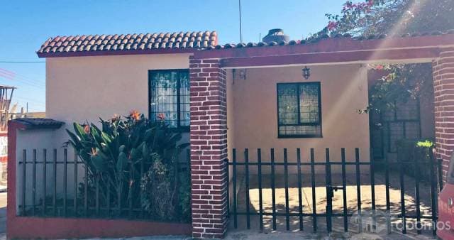 EXCELENTE CASA EN VENTA EN COL. SANTUARIO, TIXTLA DE GUERRERO.