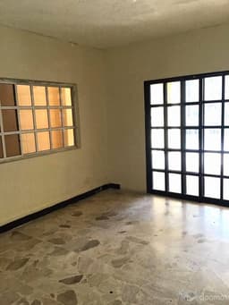 Casa en venta, col. Las Puentes, San Nicolás De los Garza Nuevo León. A media cuadra de Av. Diego Díaz de Berlanga y parque, Av. Cordillera y Av. Santo Domingo.