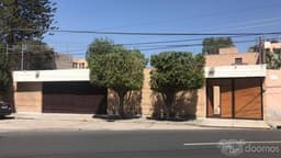 CASA EN VENTA EN COL. ARBOLEDAS 2A. SECC