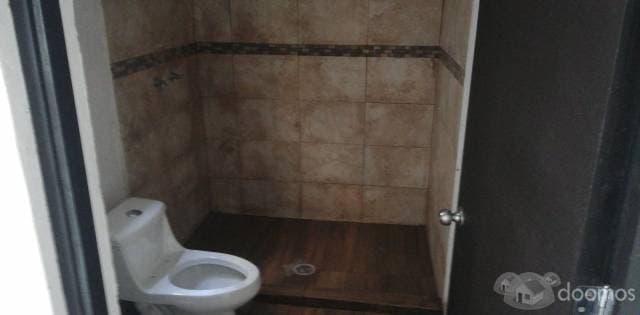 Residencia de dos niveles, estilo modernista — foto 5