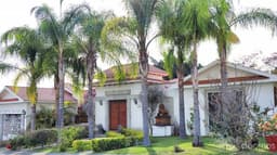 Casa Oriental en Venta con vista al campo de golf