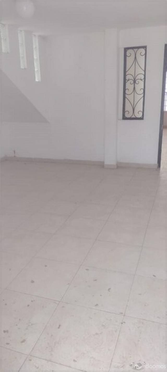 SE RENTA CASA EN COL. EL TAHI — foto 3
