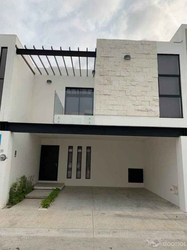 Casa en Renta en Zona Country de Villahermosa, Real Campestre.