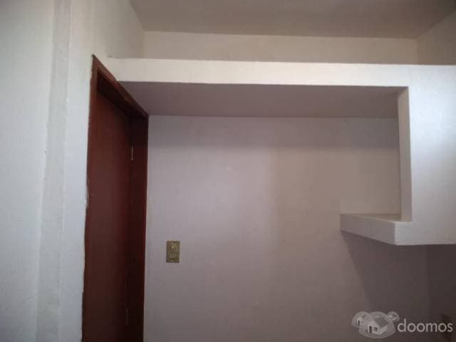 CASA y LOCAL COMERCIAL, EXCELENTE ZONA — foto 9