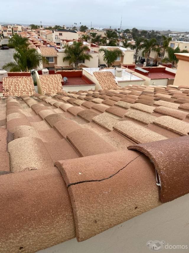 VENTA DE CASA EN LA CUSPIDE, PLAYAS DE TIJUANA, B.C. — foto 3