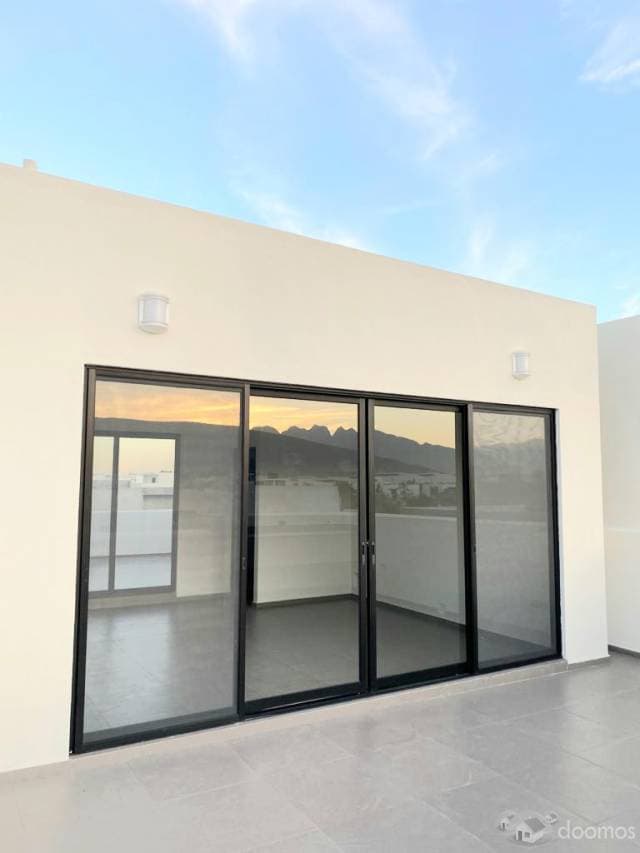 CASA EN  VENTA EN ESCOBEDO,CERRDAS DE ANAHUAC,ENCOMIENDA — foto 3