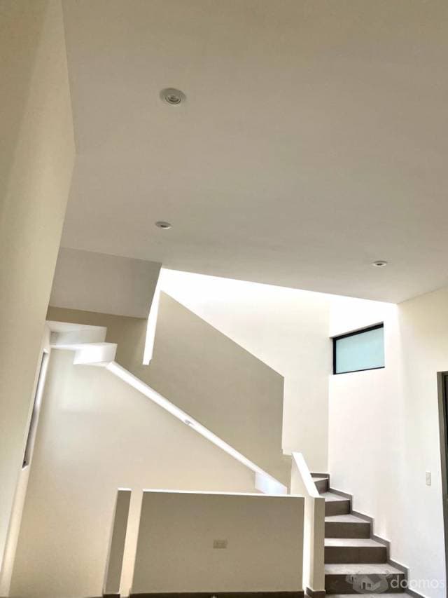 CASA EN  VENTA EN ESCOBEDO,CERRDAS DE ANAHUAC,ENCOMIENDA — foto 4