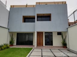 Casa en Renta Con excelentes acabados.
