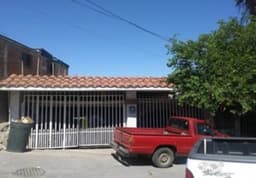 SE VENDE CASA EN CAMINO VERDE DE 3 RECAMARAS POR INFONAVIT