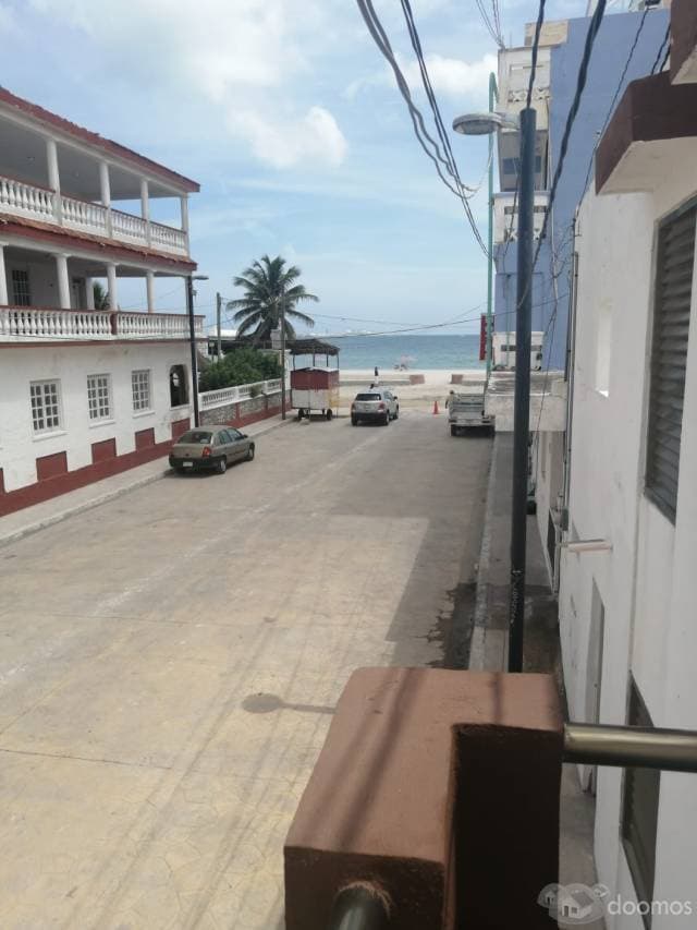CASA EN ESQUINA Y A 50 METROS DEL MALECON EN PUERTO PROGRESO — foto 9