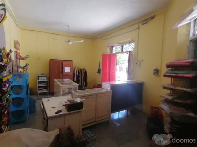 CASA EN ESQUINA ESPECIAL PARA NEGOCIO ZONA CENTRO — foto 3