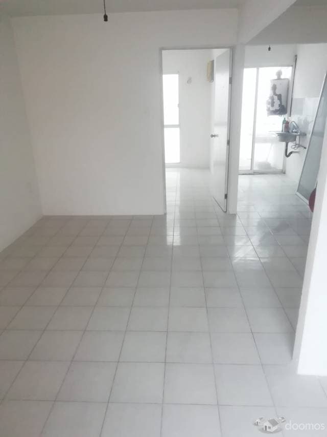 SE VENDE BONITA CASA EN PUENTE MORENO — foto 2