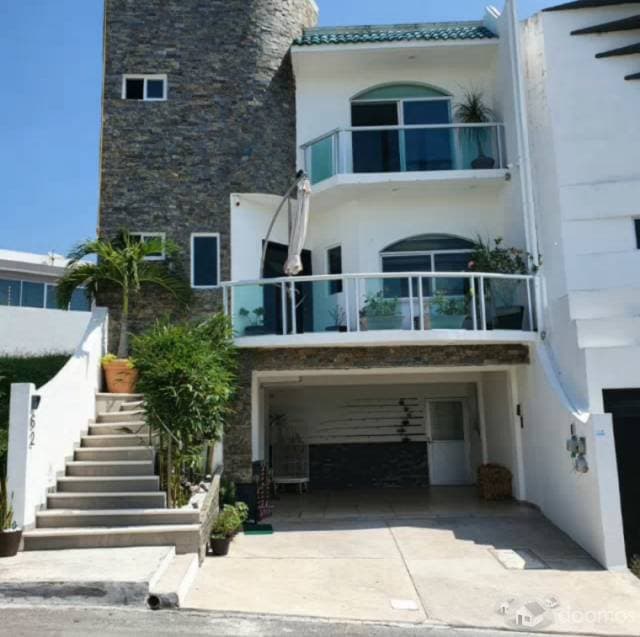 SE VENDE MAGNIFICA RESIDENCIA EN PLAYAS DEL CONCHAL — foto 1