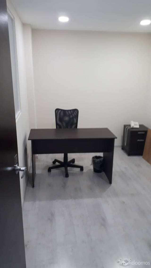 DECIDETE OFICINA AMUEBLADA — foto 3