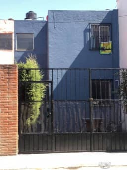 Casa de 2 recámaras entre gran bodega momoxpan y camino real