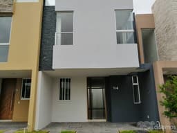 Espectacular Casa en Venta en La RUA 144