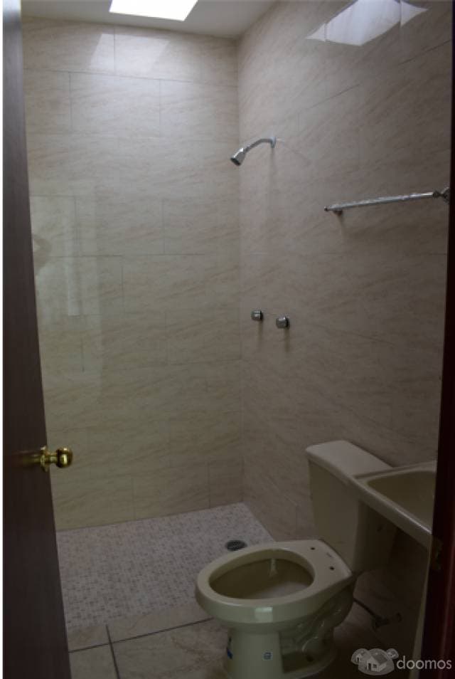 VENTA DE HERMOSA CASA — foto 2
