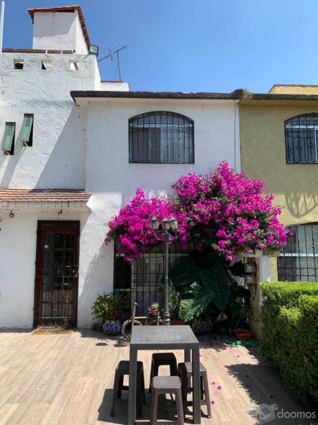 LUJOSA CASA DE DOS NIVELES, IXTAPALUCA — foto 1