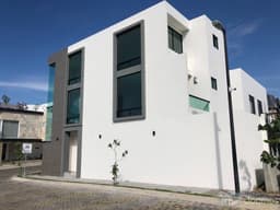 CASA NUEVA EN VENTA PARQUE MEDITERRANEO LOMAS DE ANGELOPOLIS III SANTA CLARA OCOYUCAN, PUE.