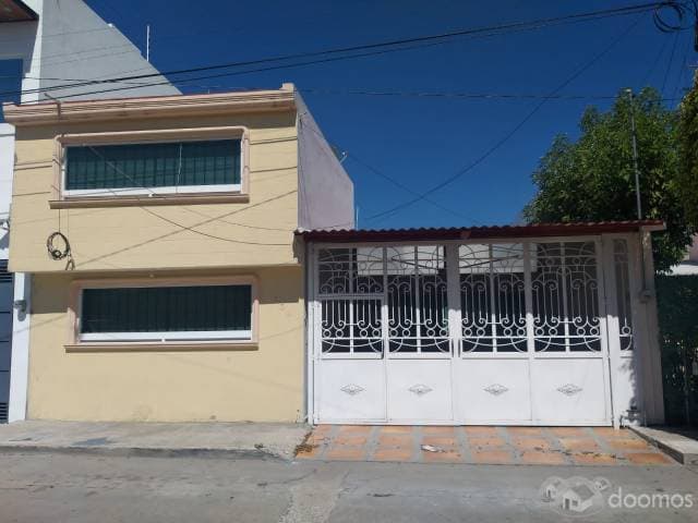 Se vende casa en Irapuato Gto. Los Eucaliptos — foto 1