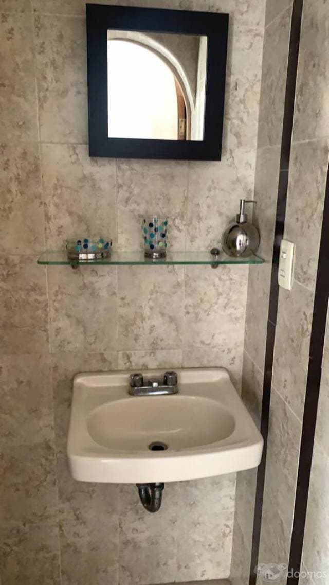 EXCELENTE CASA EN RENTA — foto 7