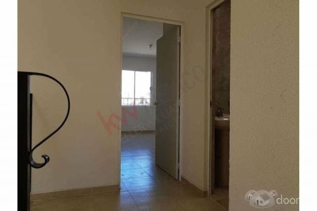 Casa Grande Frente A Parque Central De Fraccionamiento! — foto 7
