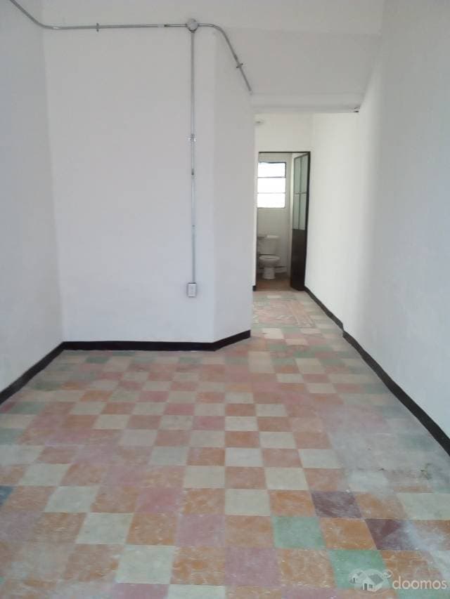 PIEZAS EN RENTA — foto 3