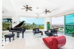 Casa de lujo de varios niveles ubicada en 5 de Diciembre, Puerto Vallarta - Casa Encantadora