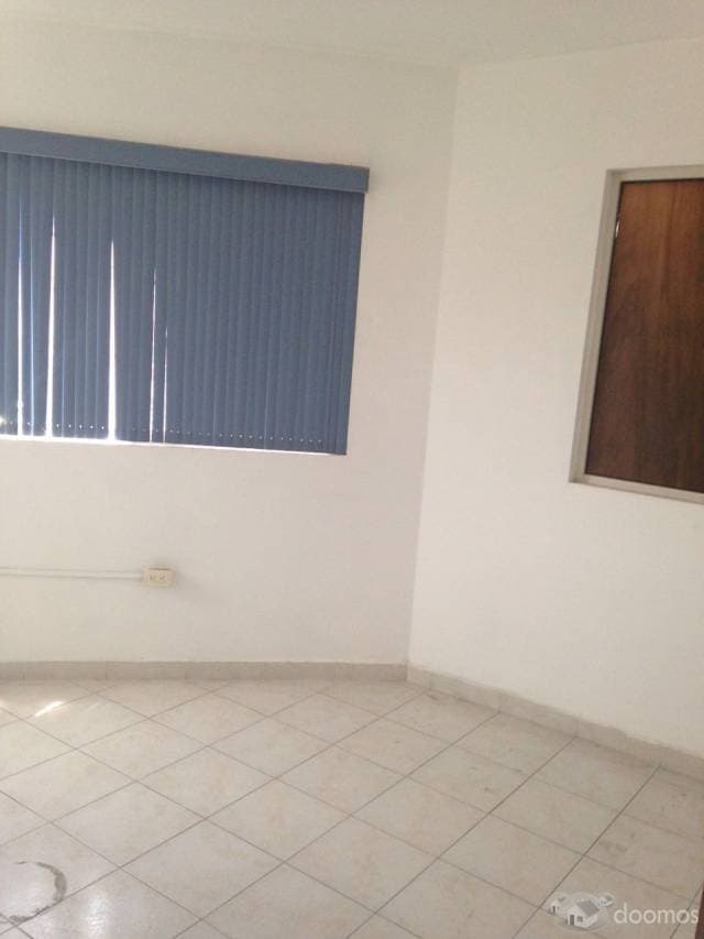Renta de oficina — foto 1