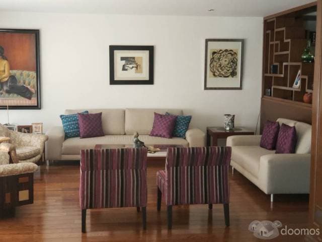 VENTA AMPLIA RESIDENCIA — foto 2