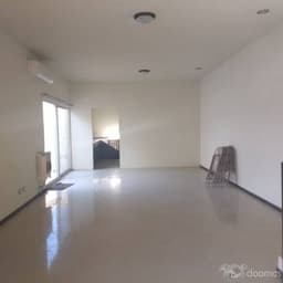 Bonita casa en Residencial las misiones, al norte de la ciudad, fraccionamiento con barda perimetral, vigilancia. En la mejor zona de Saltillo