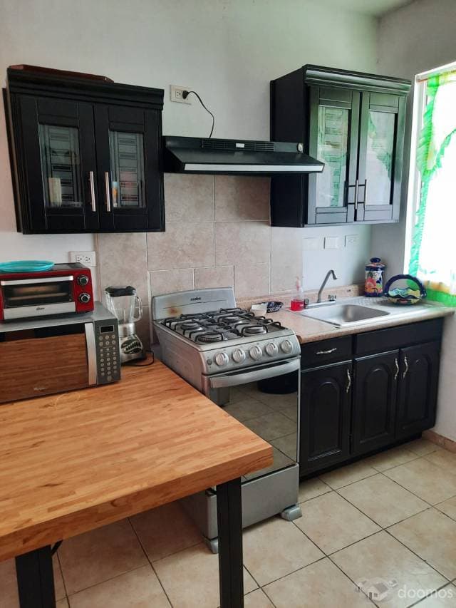 CASA EN VENTA PRIVADA JARDIN — foto 3