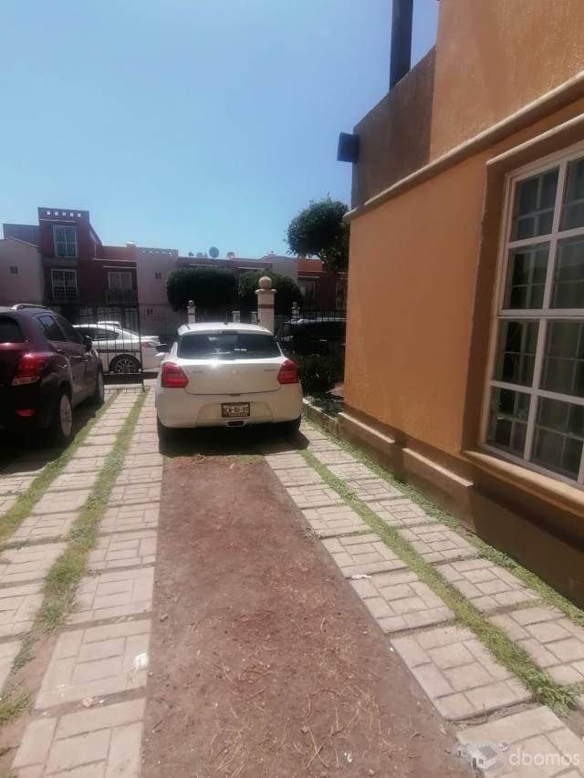 SE RENTA CASA — foto 4