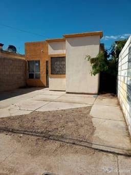 Casa en venta al sur de la ciudad (SE ENTREGA REMODELADA)