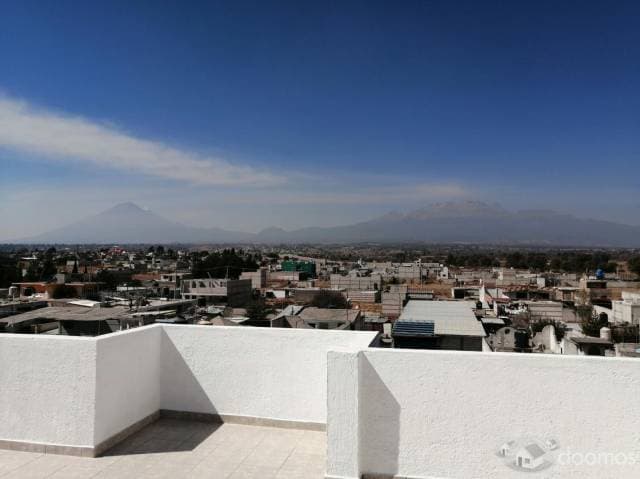EDIFICIO DE DEPARTAMENTOS EN VENTA — foto 2