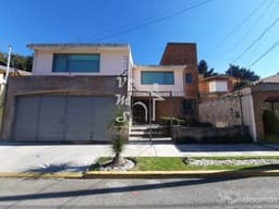 RESIDENCIA EN VENTA CLUB DE GOLF SAN CARLOS, METEPEC EDOMEX