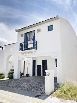 Casa contemporanea hermosa en zona de golf