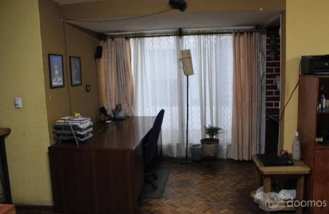 Se vende departamento con excelente ubicación — foto 4