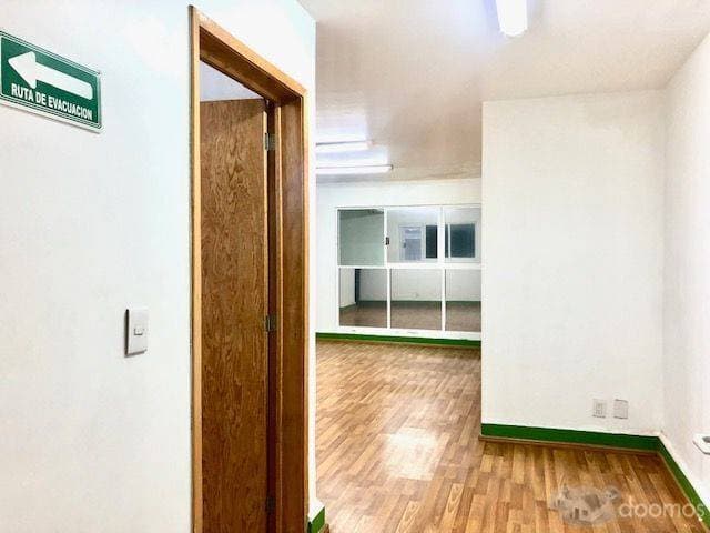 SE RENTA CASA CON USO DE SUELO EN COL DEL VALLE — foto 3