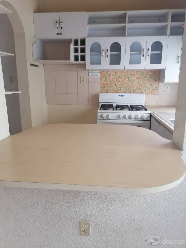 AMPLIO DEPARTAMENTO — foto 2