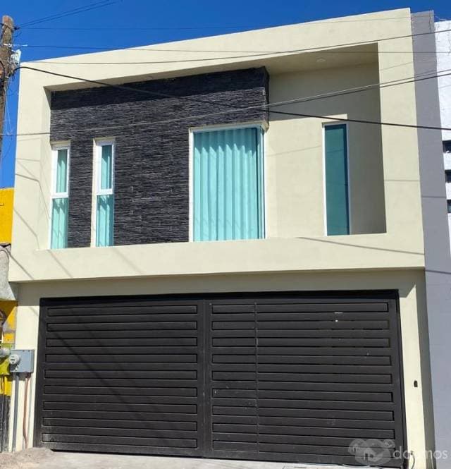 Casa a Venta Semi-Privada Atardeceres a 10 Min Malecón de la Cd de La Paz Bcs. — foto 1