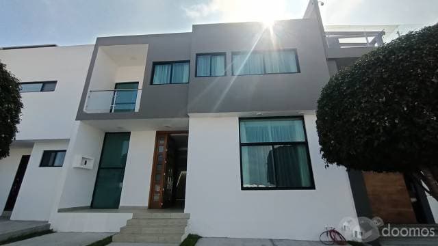 Casa en Venta en Real del Bosque — foto 1