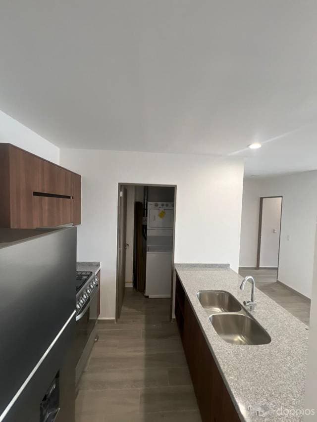 Departamento en renta y venta en centro sur — foto 3
