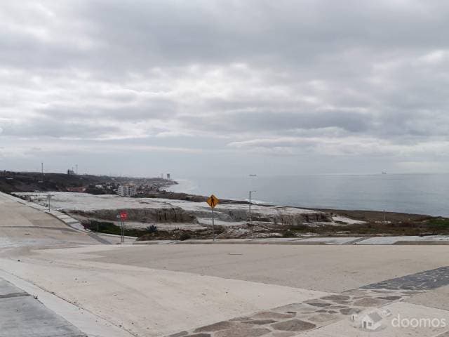 Lote en Venta de 419m2 en Del Mar, Rosarito. — foto 1