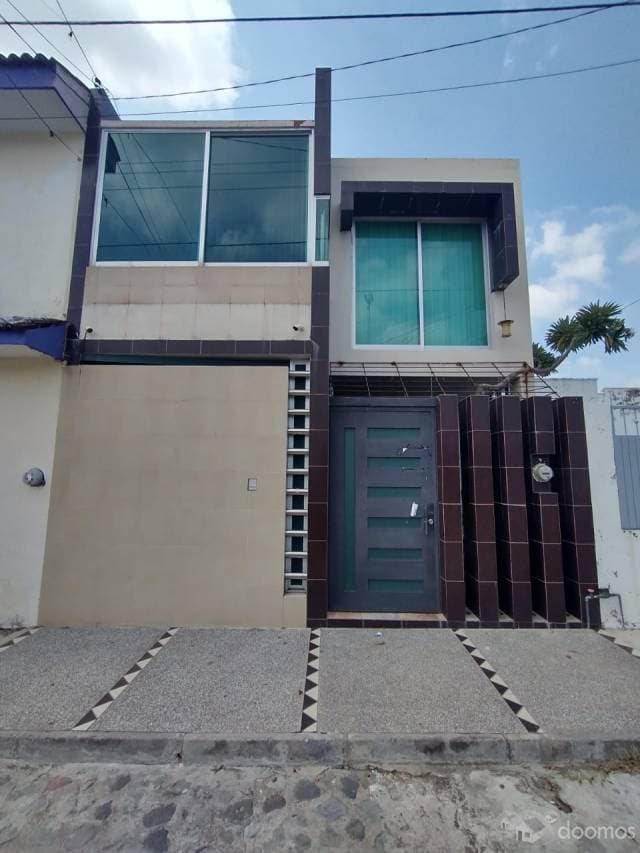 Casa venta en Villa Izcalli Caxitlán, Villa de Álvarez, Colima — foto 1
