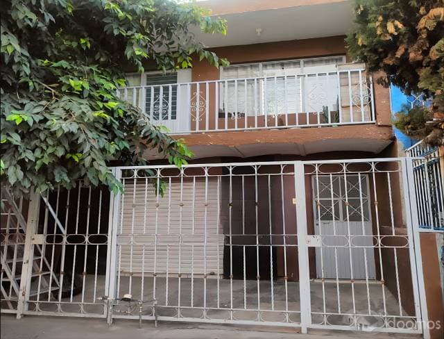 Casa en Venta con usos de suelo, las Bóvedas, Zapopan, Jalisco — foto 1
