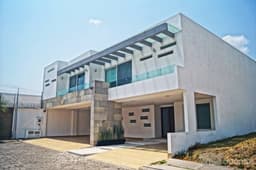 CASA EN VENTA EN PUEBLA ENFRENTE DE UNIVERSIDAD IBEROAMERICANA