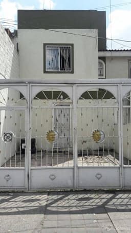 Casa en venta en colonia San Andrés, cercana a Av Javier Mina
