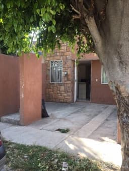 CASA EN VENTA, LOMAS DE SAN AGUSTIN